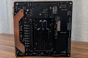 ASROCK B650E PG-ITX WIFI